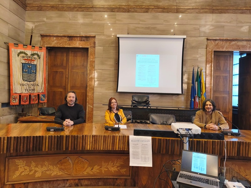 immagine notizia (ptn) Presentato oggi in Provincia il primo convegno internazionale sugli scavi alla necropoli del Vallone di Montecchio